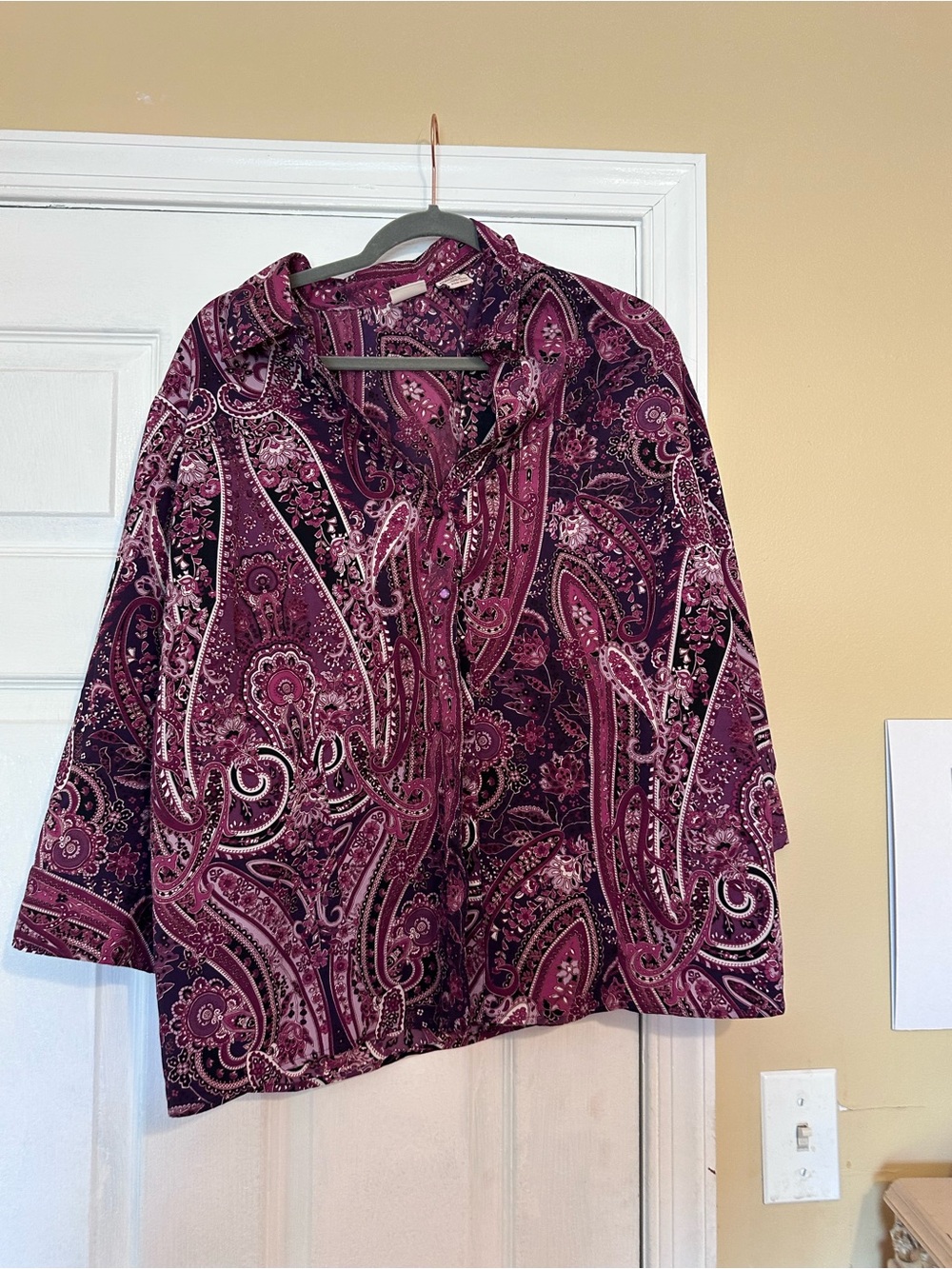 Covington Purple Paisley Button-Down Shirt